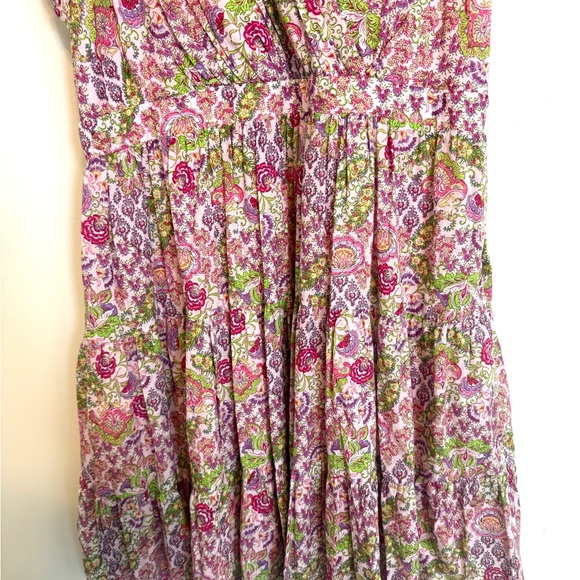 2/$30 Taylor - Pink Green Floral V-Neck Dress XL Elastic Waist Pockets NWT - Picture 4 of 9